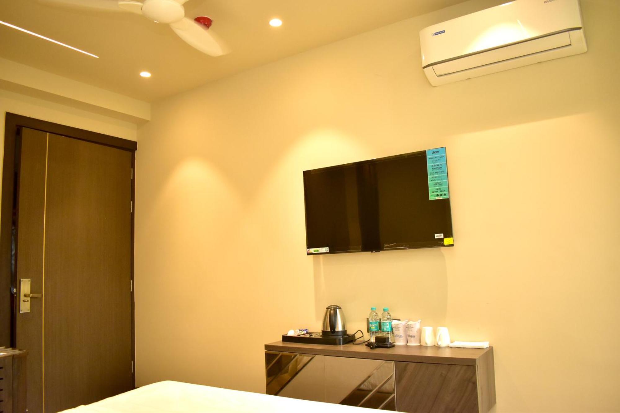 Hotel Cullinan By Qotel Janakpuri Dillí Exteriér fotografie